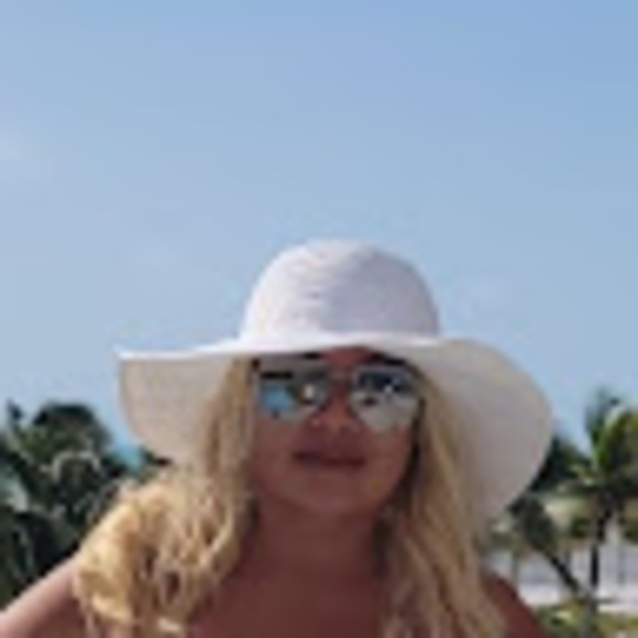 claudiaherre830
